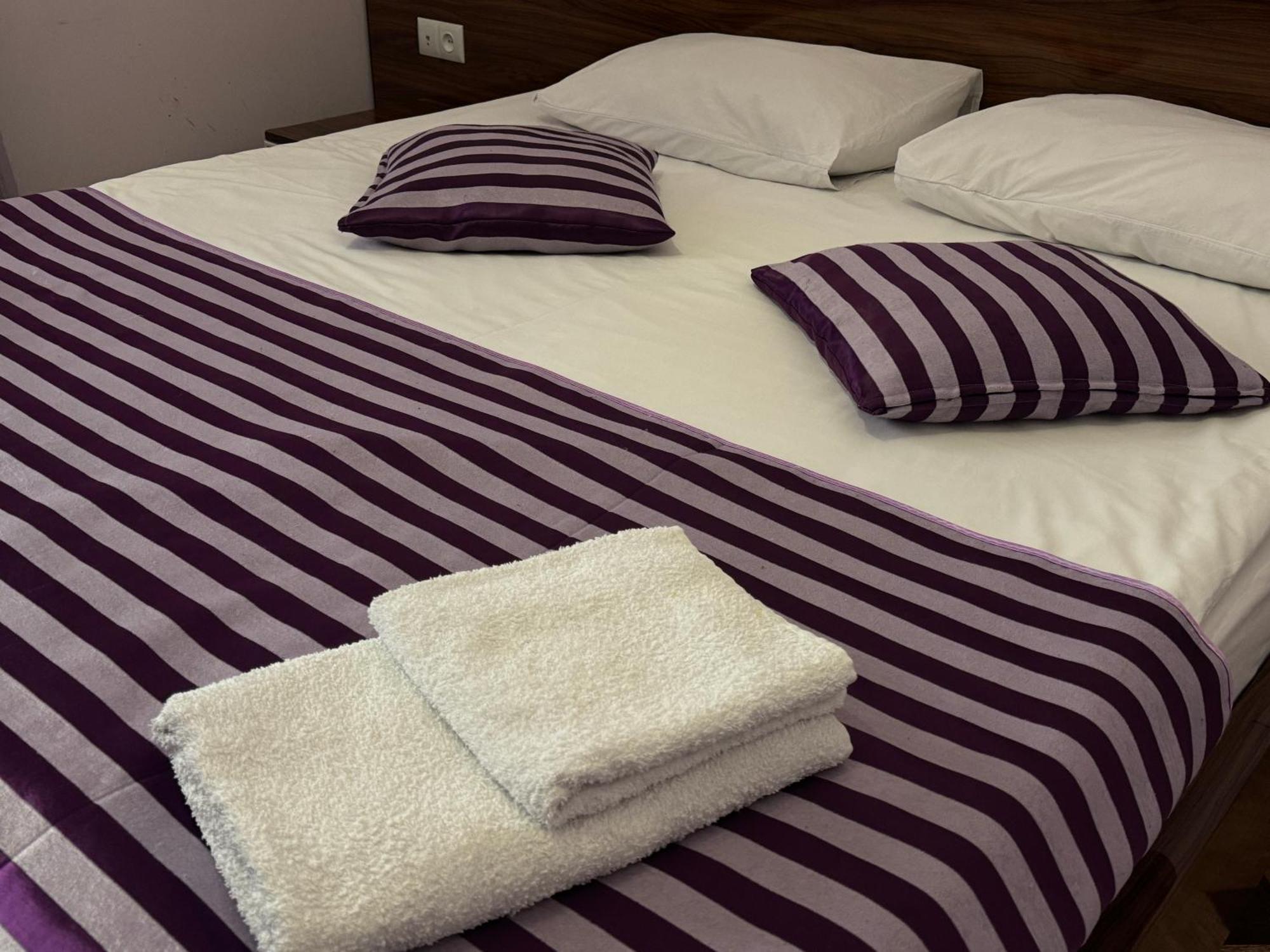 Kirch Hotel & Restaurant Ґоріс Екстер'єр фото